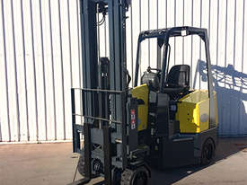 1.8T Battery Electric Narrow Aisle Forklift - picture1' - Click to enlarge