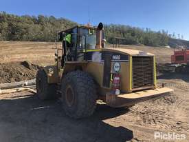 2000 Caterpillar 966G - picture2' - Click to enlarge