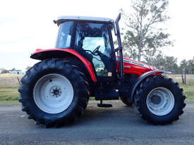 Massey Ferguson 5435 FWA/4WD Tractor - picture1' - Click to enlarge