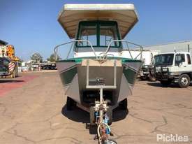 1990 Cairns Custom Craft 5800 Series - picture1' - Click to enlarge