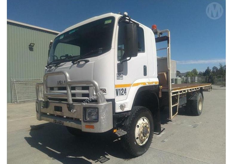 caption Isuzu FTS800