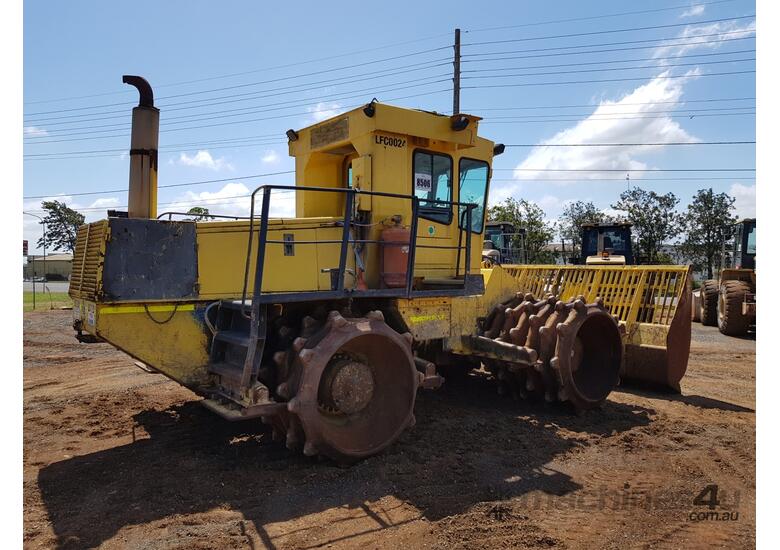 caption Used 2000 Bomag BC671 Refuse Compactor *CONDITIONS APPLY*