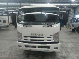Isuzu FRR500L - picture0' - Click to enlarge