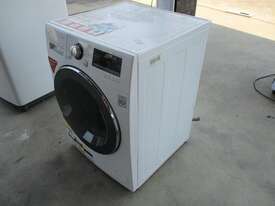 LG Washer&dryer - picture2' - Click to enlarge