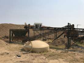 SECONDARY CRUSHING & AGGREGATE SCREENING PLANT - picture0' - Click to enlarge