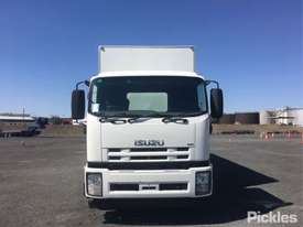 2012 Isuzu FTR900 Long - picture1' - Click to enlarge