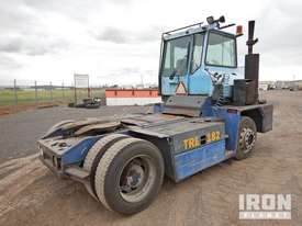 Kalmar TRL182 4x4 Terminal Tractor - picture1' - Click to enlarge