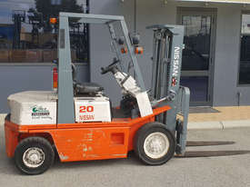 Nissan 2000kg Petrol Forklift with 3000mm Two Stage Mast - picture0' - Click to enlarge