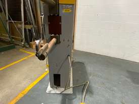 SIP PP15 Pneumatic Column Spot Welder - picture0' - Click to enlarge