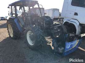 2013 New Holland T5040 - picture0' - Click to enlarge