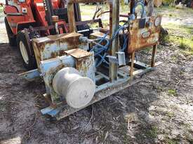 CAPSTAN WINCH 13 TON - picture0' - Click to enlarge