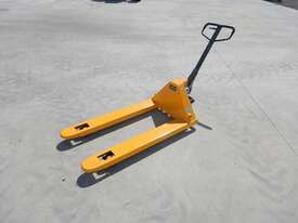 UNI 3 Ton 3T-685 Pallet Trolley Jack - picture0' - Click to enlarge