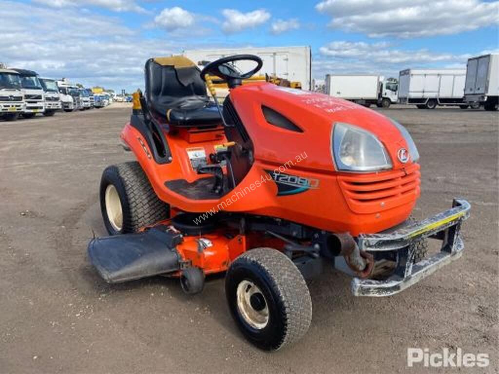 Used Kubota T2080 Ride On Mowers In , - Listed On Machines4u