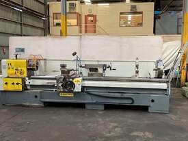 ZMM Mashtroy Lathe 103mm bore, 600 mm swing x 3000 mm centres with DRO - picture0' - Click to enlarge