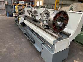 ZMM Mashtroy Lathe 103mm bore, 600 mm swing x 3000 mm centres with DRO - picture1' - Click to enlarge