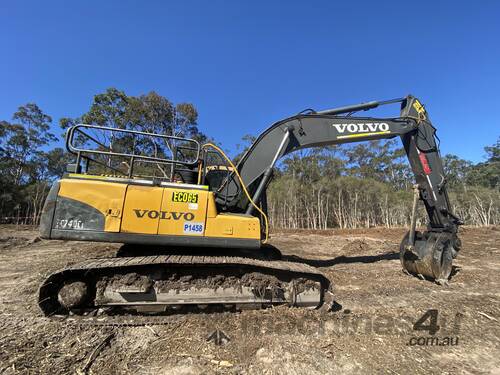 Volvo EC240CL  excavator