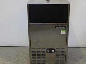 Ice O Matic ICEU126 Ice Machine - picture0' - Click to enlarge