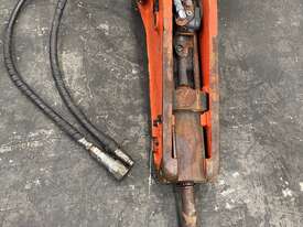 Used Rammer S21 Hydraulic Hammer to suit 1.3 to 3.2 Tonne Excavators - picture0' - Click to enlarge