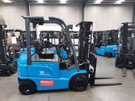 BYD ECB25 Lithium Battery Electric Counterbalance Forklift  - picture0' - Click to enlarge