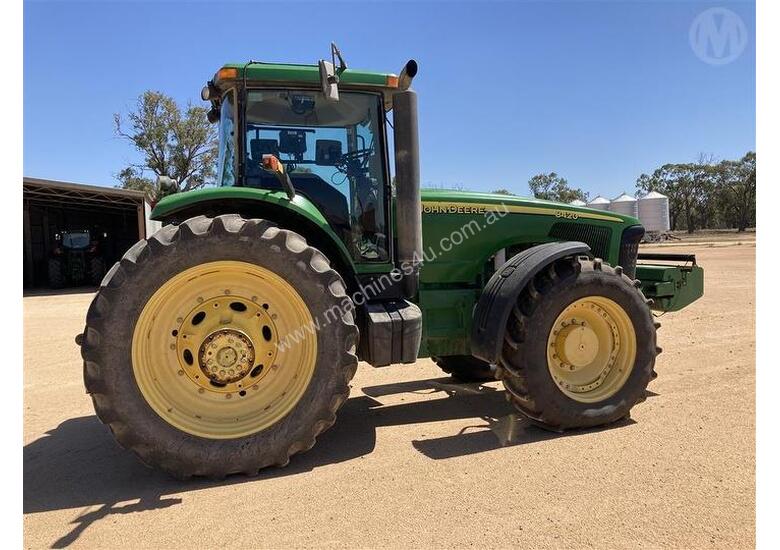 caption John Deere 8420 P/S