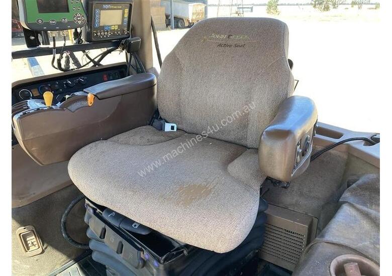 caption John Deere 8420 P/S