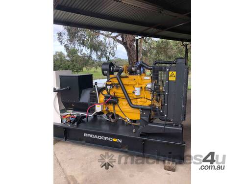 Generator 165kva, john deere engine with stamford alternator.