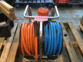 Holmatro Hydraulic Pump with Dual Hose Reel and Hose DPU60DC CRM - picture1' - Click to enlarge
