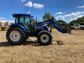 New Holland TD5.110 FWA/4WD Tractor - picture0' - Click to enlarge