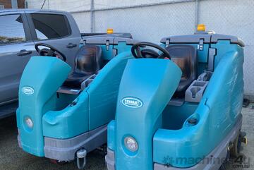 Tennant   t16 ride on scrubber Tennant   t16 ride on scrubber