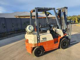 Forklift 1.5T Nissan  - picture1' - Click to enlarge