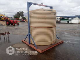 RAPID PLASTICS RT4500 4500 LITRE WATER TANK IN FRAME - picture0' - Click to enlarge