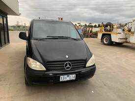 Mercedes Vito 120CDI Commuter - picture1' - Click to enlarge