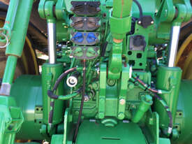 John Deere 8335RT Tracked Tractor - picture2' - Click to enlarge
