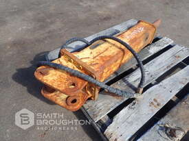 IHI HYDRAULIC ROCK BREAKER TO SUIT 2-3 TONNE - picture1' - Click to enlarge