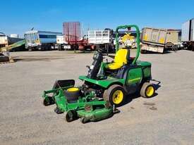 John Deere 1445 Series II - picture2' - Click to enlarge