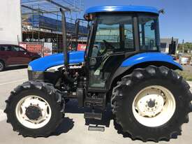 New Holland TD80 Cab tractor - picture1' - Click to enlarge