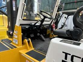TCM FD80Z7 - Sydney Forklifts - (PS088) - Hire - picture2' - Click to enlarge