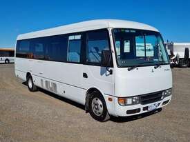 Mitsubishi Fuso Commuter - picture0' - Click to enlarge