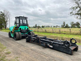 Mitsubishi FD100N1 All/Rough Terrain Forklift - picture0' - Click to enlarge