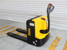 Yale MP20KUX Electric Walkie Pallet Truck - picture1' - Click to enlarge