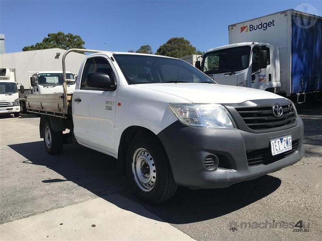 Buy Used Toyota HILUX WORKMATE Utes in , - Listed on Machines4u