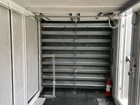 NEW UNUSED 20' ACOUSTIC GENERATOR MARGEN CONTAINER ENCLOSURE - picture2' - Click to enlarge