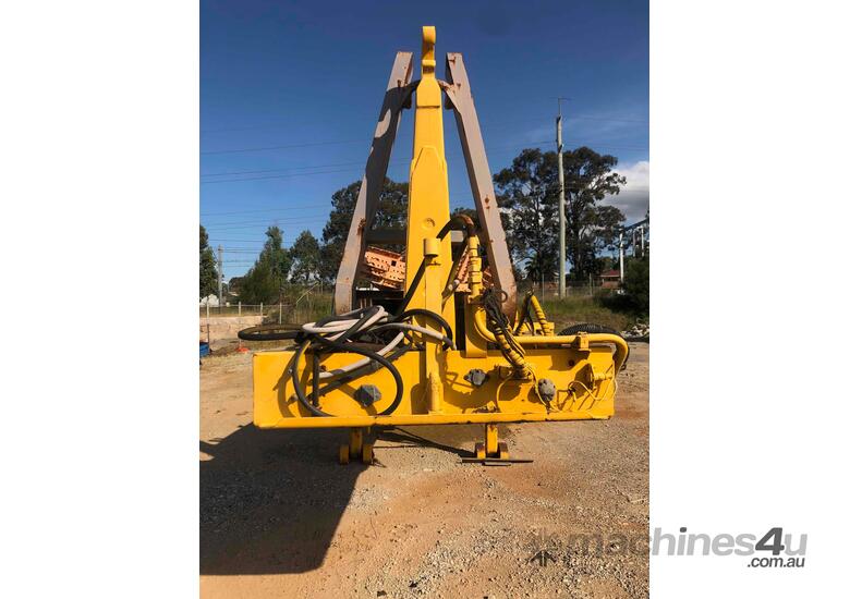 Buy Used 2000 peak engineering PEAK ENGINEERING HOOKLIFT TRAILER