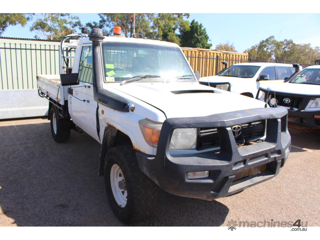 Buy Used 2010 Toyota LANDCRUISER Utes in , - Listed on Machines4u