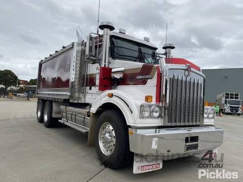 2017 Kenworth T409SAR