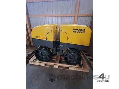 caption RTX-SC3 Trench Roller