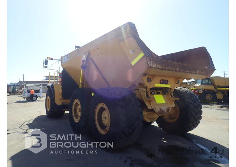 Used BELL B50D 6X6 ARTICULATED DUMP TRUCK Articulated Dump Truck In ...