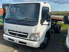 Mitsubishi Canter - picture2' - Click to enlarge