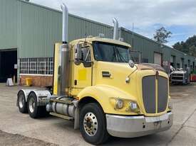 Kenworth T403 - picture0' - Click to enlarge