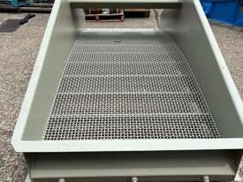 Honert Vibrationtechnic VSO Dewatering Screen 1400mm x 3500mm, refurbished - picture2' - Click to enlarge